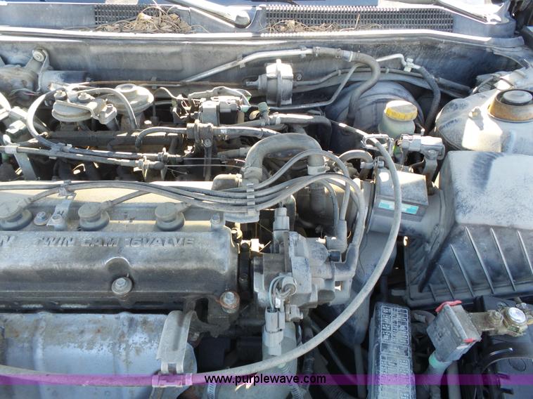 image for item J4208 1998 Nissan Altima GLE