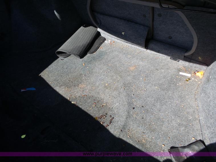 image for item J4208 1998 Nissan Altima GLE