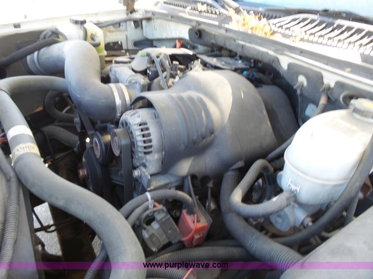 image for item J4209 2003 Cadillac Escalade EXT pickup truck