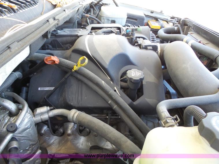 image for item J4209 2003 Cadillac Escalade EXT pickup truck