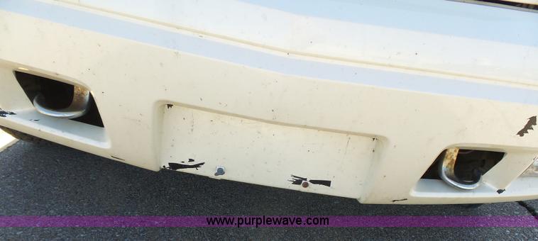 image for item J4209 2003 Cadillac Escalade EXT pickup truck