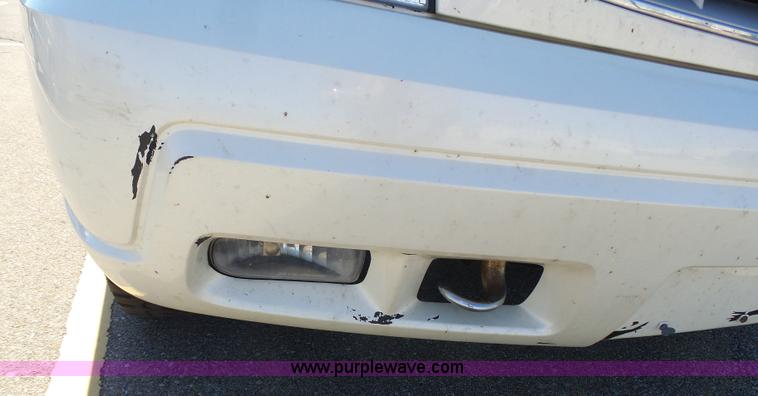 image for item J4209 2003 Cadillac Escalade EXT pickup truck