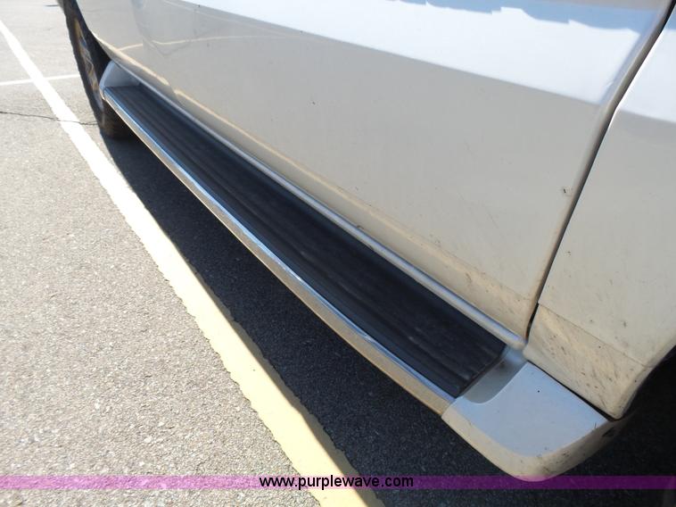 image for item J4209 2003 Cadillac Escalade EXT pickup truck