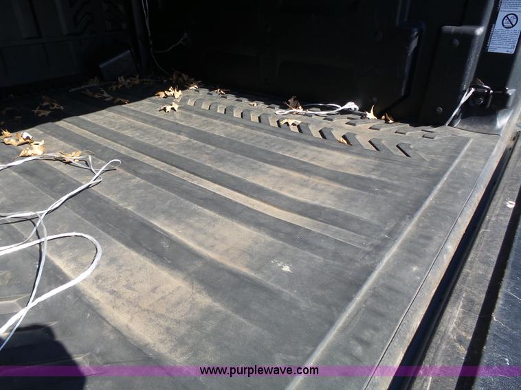 image for item J4209 2003 Cadillac Escalade EXT pickup truck