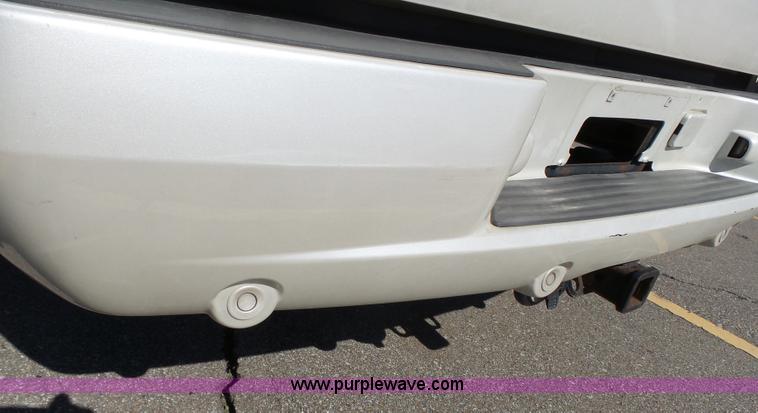 image for item J4209 2003 Cadillac Escalade EXT pickup truck