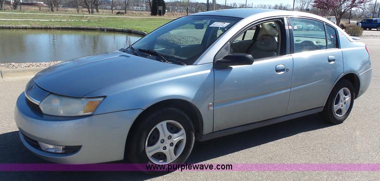 image for item J4210 2003 Saturn Ion 3