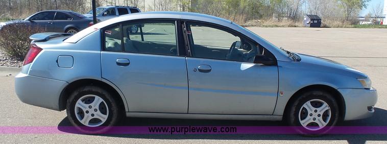 image for item J4210 2003 Saturn Ion 3