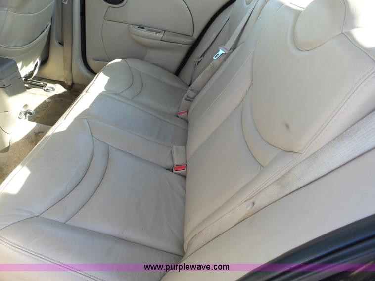 image for item J4210 2003 Saturn Ion 3