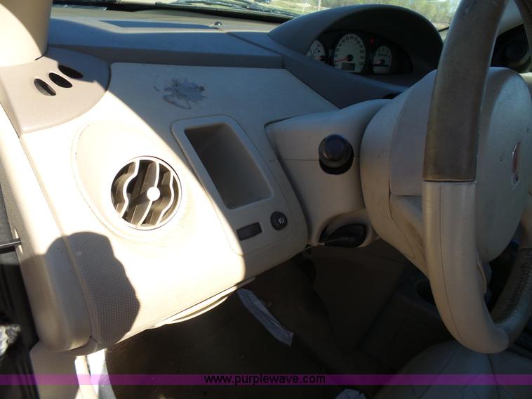 image for item J4210 2003 Saturn Ion 3