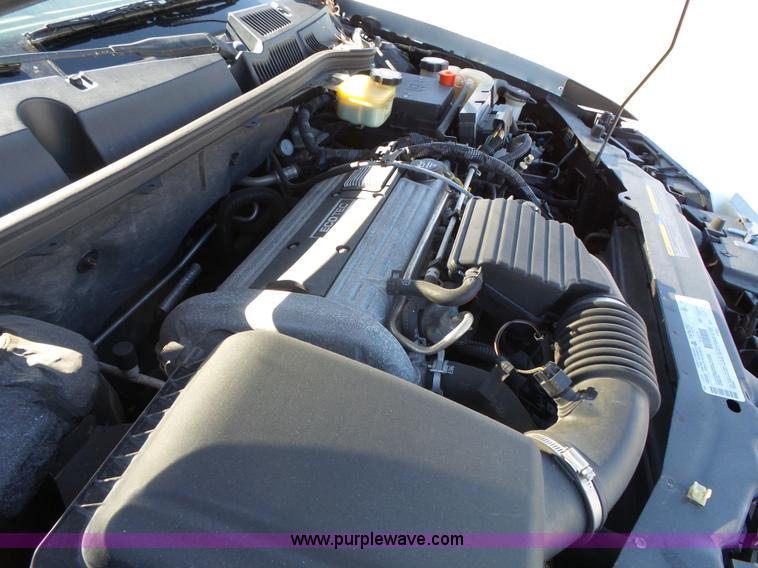 image for item J4210 2003 Saturn Ion 3