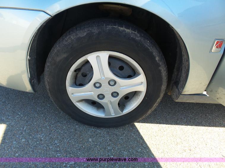 image for item J4210 2003 Saturn Ion 3