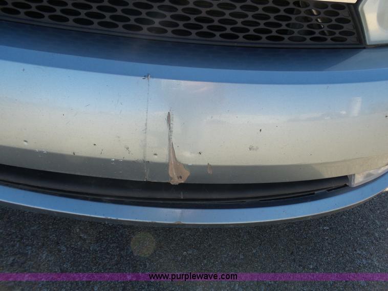 image for item J4210 2003 Saturn Ion 3