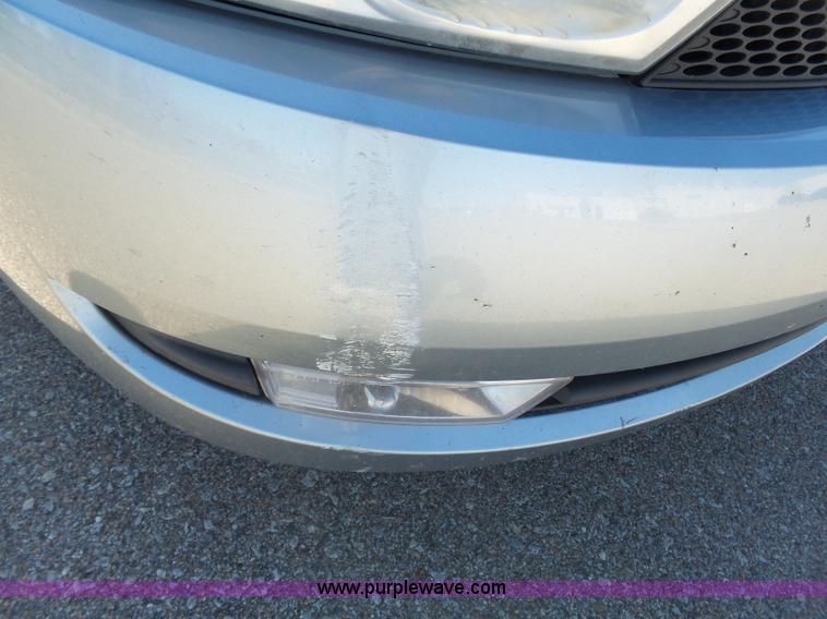 image for item J4210 2003 Saturn Ion 3