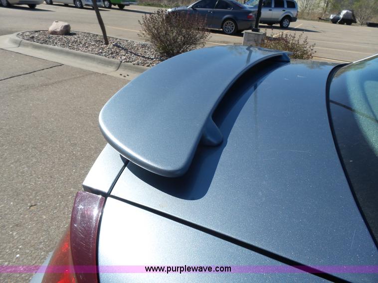 image for item J4210 2003 Saturn Ion 3