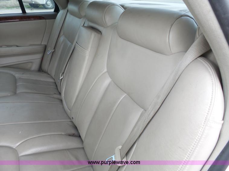 image for item J4211 2006 Cadillac DTS