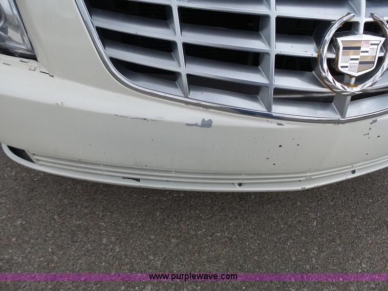 image for item J4211 2006 Cadillac DTS