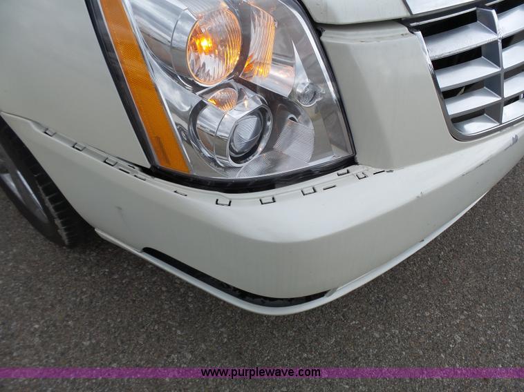 image for item J4211 2006 Cadillac DTS