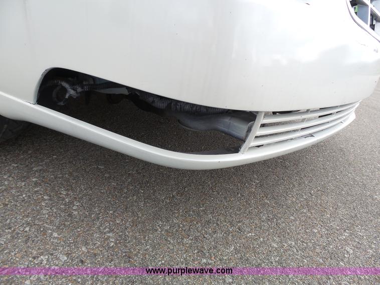 image for item J4211 2006 Cadillac DTS