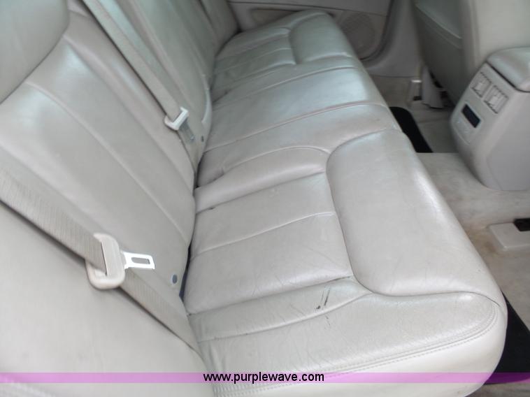 image for item J4211 2006 Cadillac DTS