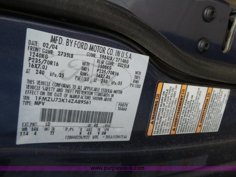 image for item J4241 2004 Ford Explorer XL SUV