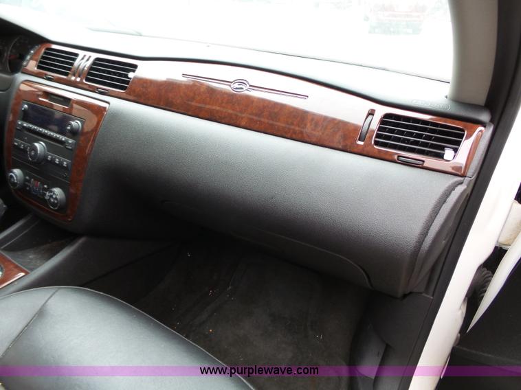 image for item J4242 2006 Chevrolet Impala