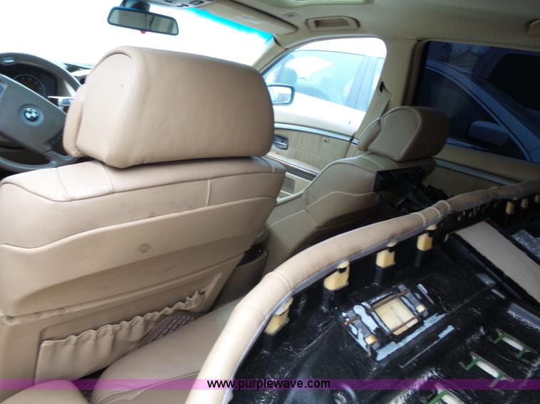 image for item J4243 2002 BMW 745Li