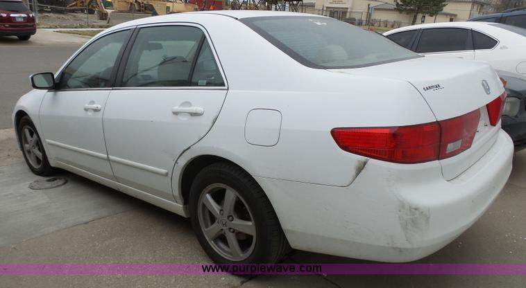 image for item J4244 2005 Honda Accord EX