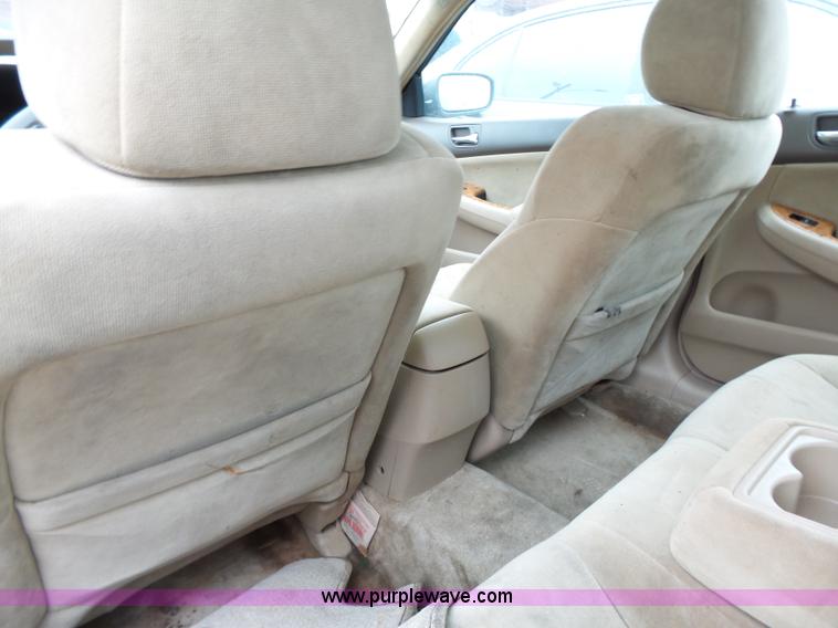 image for item J4244 2005 Honda Accord EX