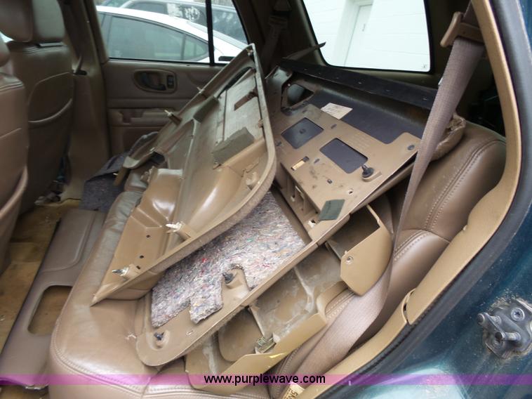 image for item L3711 1998 Chevrolet Blazer SUV