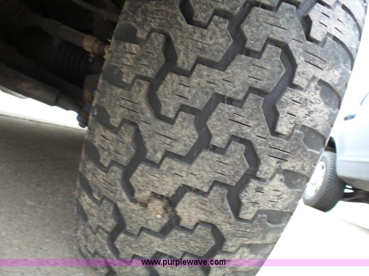 image for item L3711 1998 Chevrolet Blazer SUV