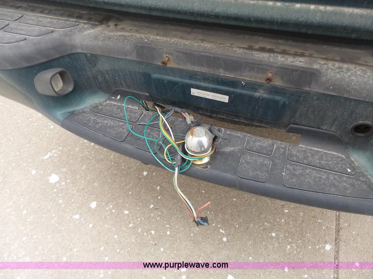 image for item L3711 1998 Chevrolet Blazer SUV