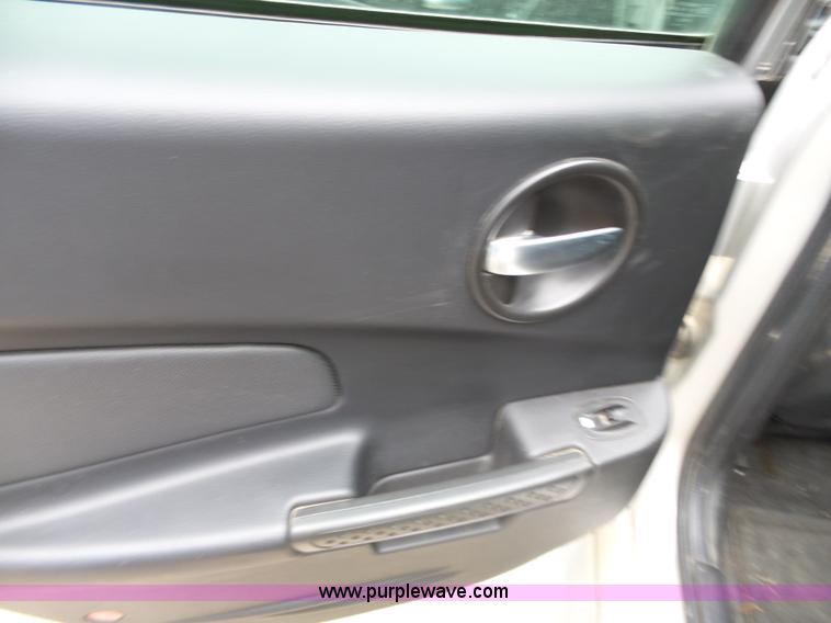 image for item L3712 2006 Pontiac Grand Prix