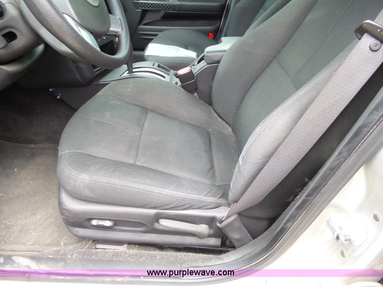 image for item L3712 2006 Pontiac Grand Prix