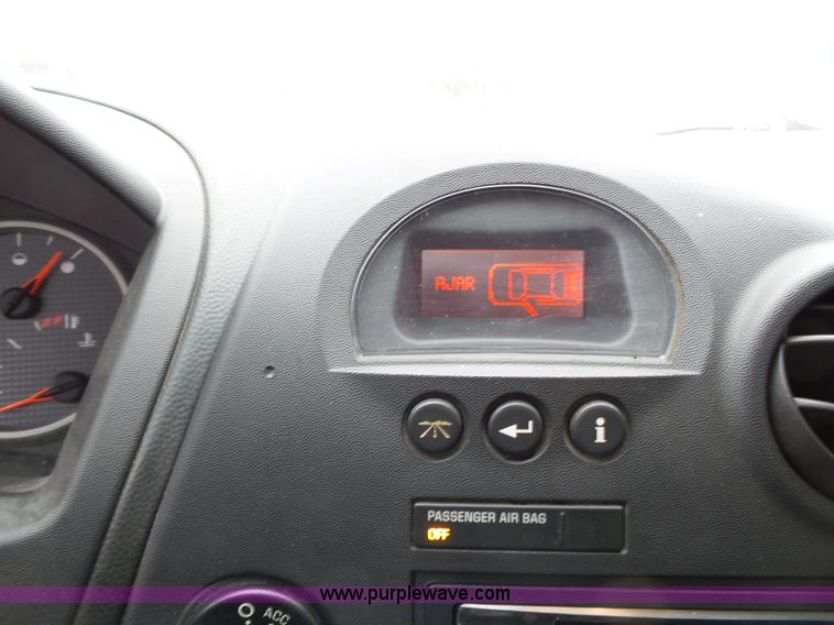 image for item L3712 2006 Pontiac Grand Prix