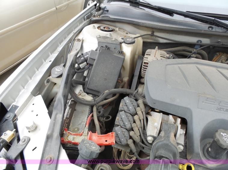 image for item L3712 2006 Pontiac Grand Prix