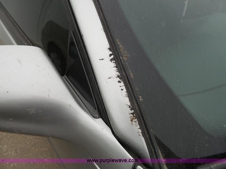 image for item L3712 2006 Pontiac Grand Prix