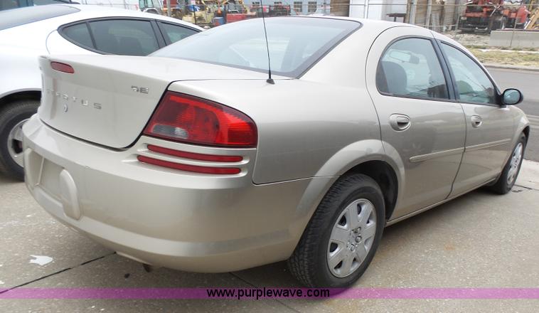 image for item L3713 2002 Dodge Stratus