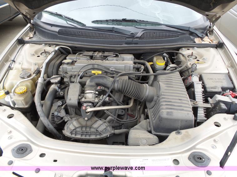 image for item L3713 2002 Dodge Stratus