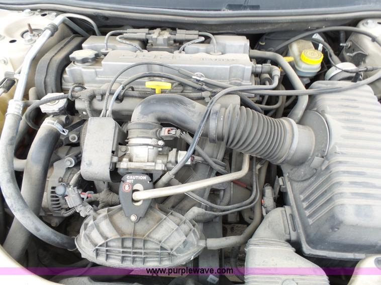 image for item L3713 2002 Dodge Stratus