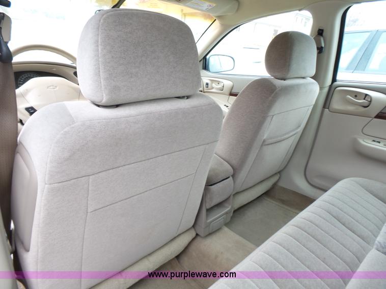 image for item L3716 2002 Chevrolet Impala