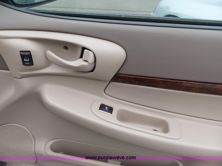 image for item L3716 2002 Chevrolet Impala