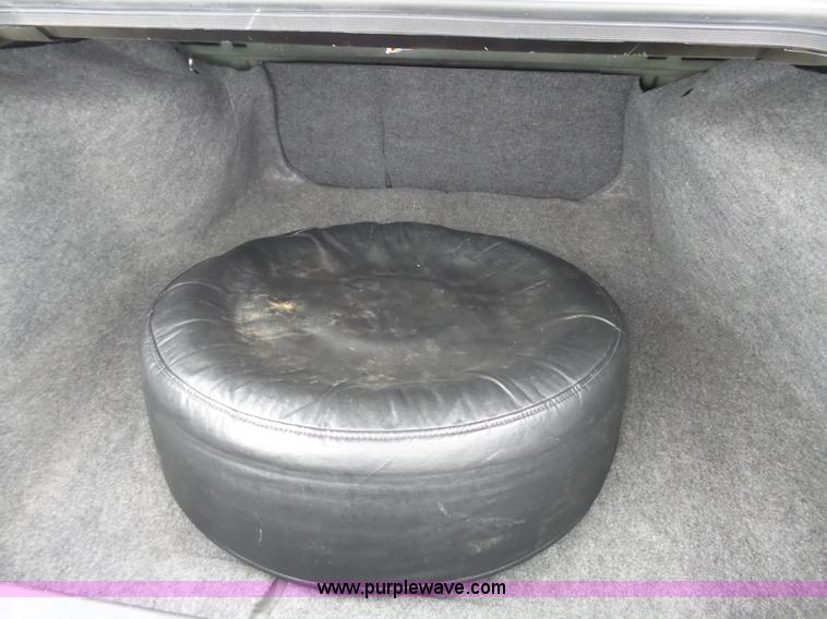 image for item L3716 2002 Chevrolet Impala