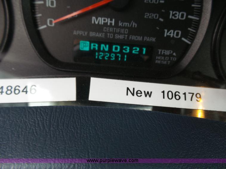 image for item L3717 2004 Chevrolet Impala