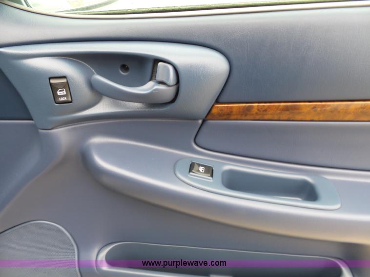 image for item L3717 2004 Chevrolet Impala
