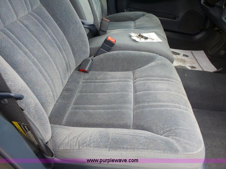 image for item L3717 2004 Chevrolet Impala