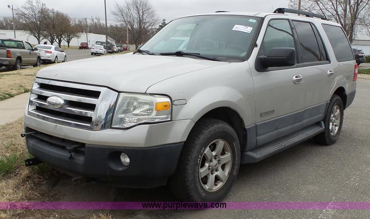 image for item L3718 2007 Ford Expedition SUV