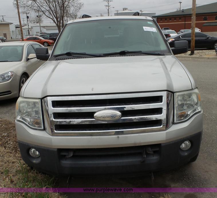 image for item L3718 2007 Ford Expedition SUV