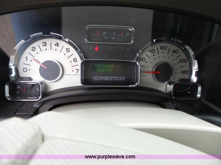 image for item L3718 2007 Ford Expedition SUV