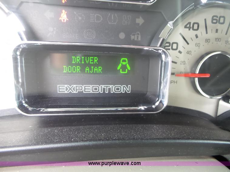 image for item L3718 2007 Ford Expedition SUV