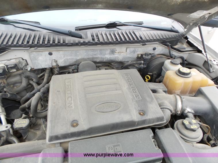 image for item L3718 2007 Ford Expedition SUV